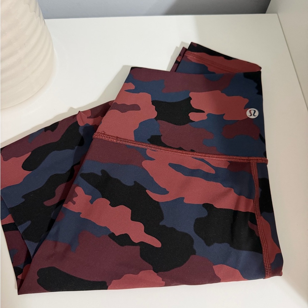 lululemon athletica Red & Navy Camo Leggings